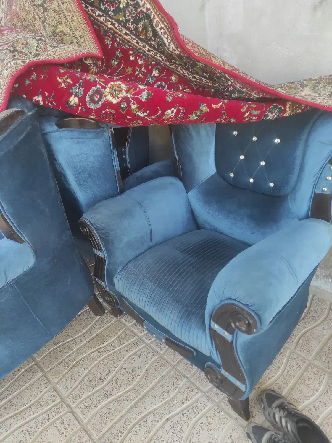 یک دست مبلمان دست دوم سالم است|مبلمان خانگی و میز عسلی|اراک, |دیوار