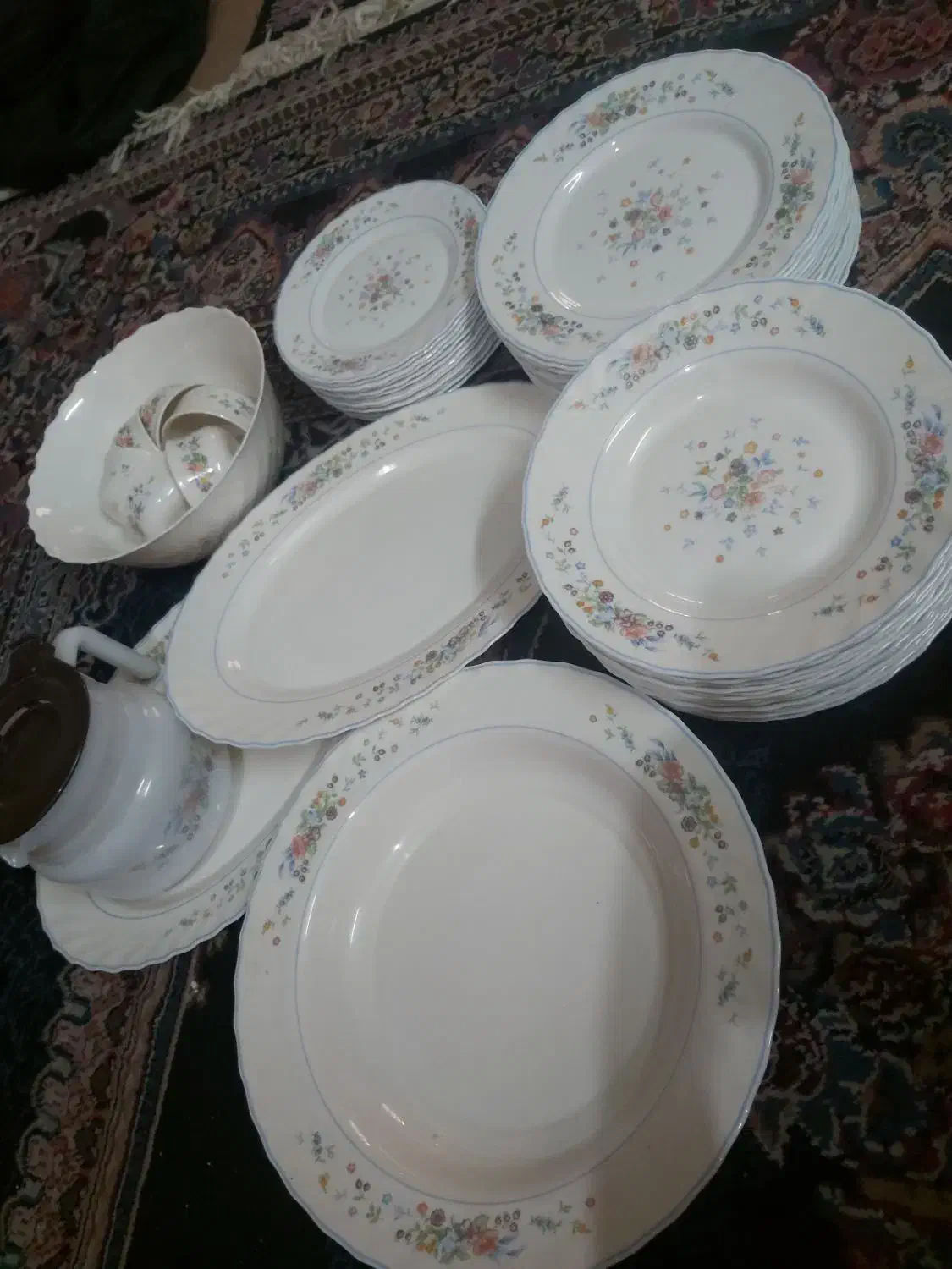 سرویس ارکوپال فرانسه|ظروف سرو و پذیرایی|تهران, نیروی هوایی (پیروزی)|دیوار