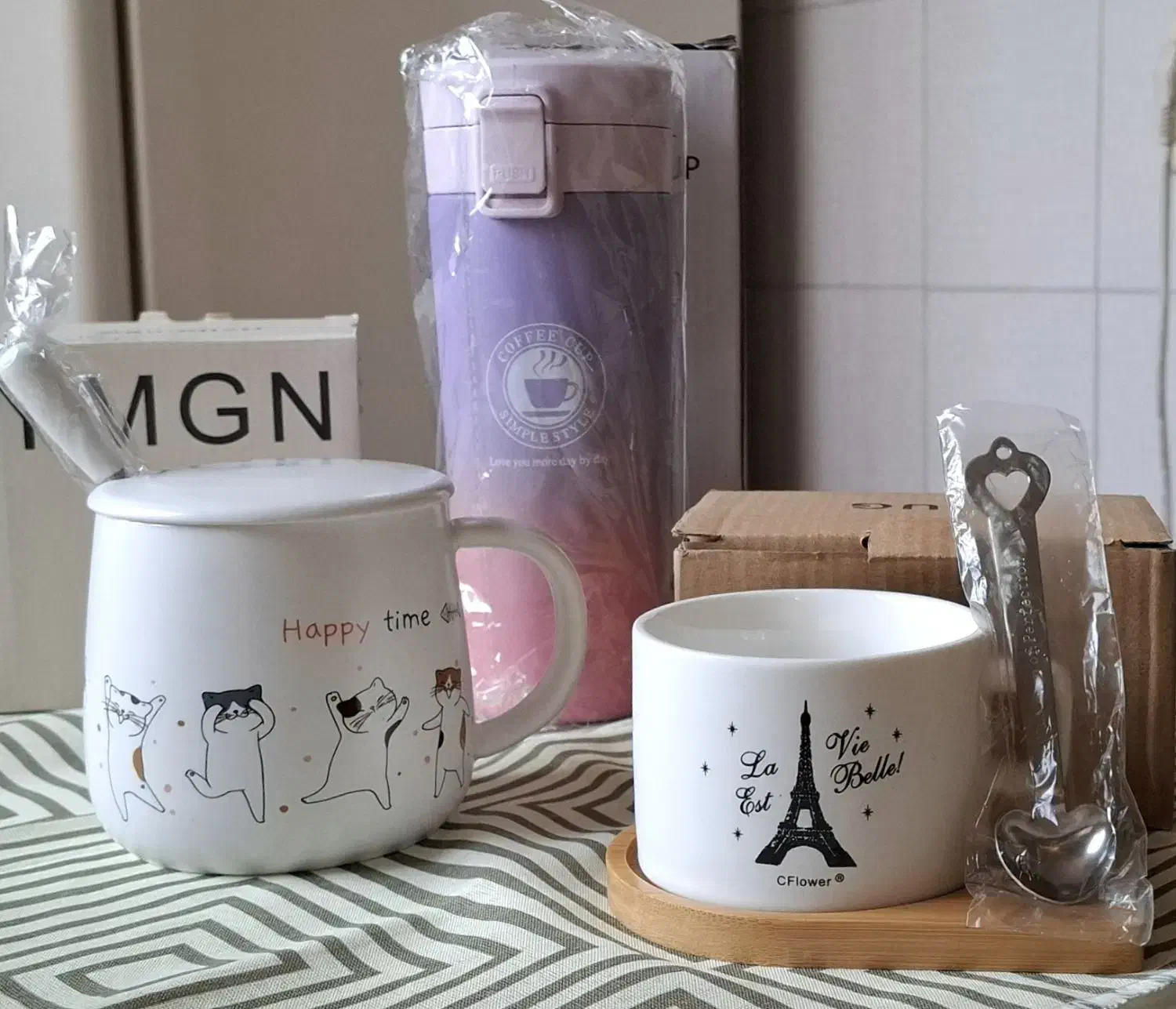 ۳ ماگ (طرح گربه، فنجان قاشق مگنتی، ماگ سفری)|ظروف سرو و پذیرایی|تهران, ونک|دیوار