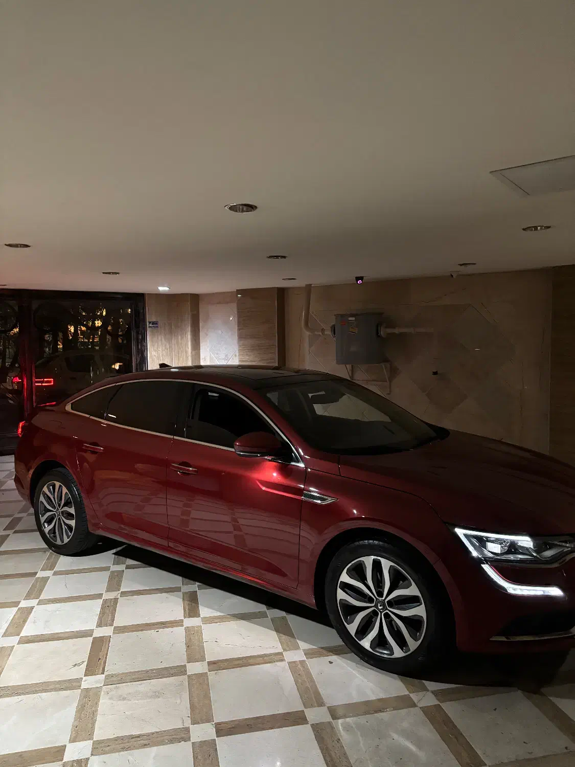 تالیسمان ۲۰۱۷ E3 فول|خودرو سواری و وانت|تهران, پاسداران|دیوار