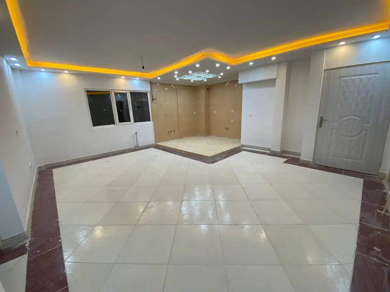 پروژه الموت/۹۰ متری/خام/آسانسور|فروش آپارتمان|هشتگرد, فاز ۱ مهستان|دیوار