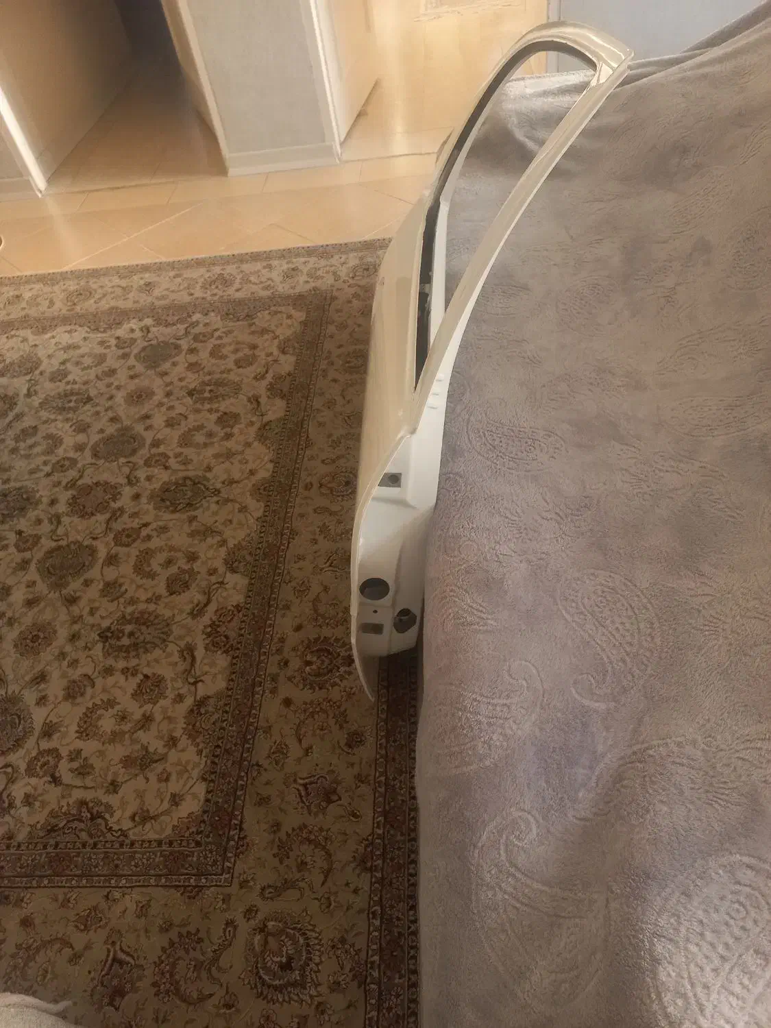 در عقب پژو ۲۰۶ فابریک|قطعات یدکی و لوازم جانبی|مرودشت, پشت سایپا‎|دیوار