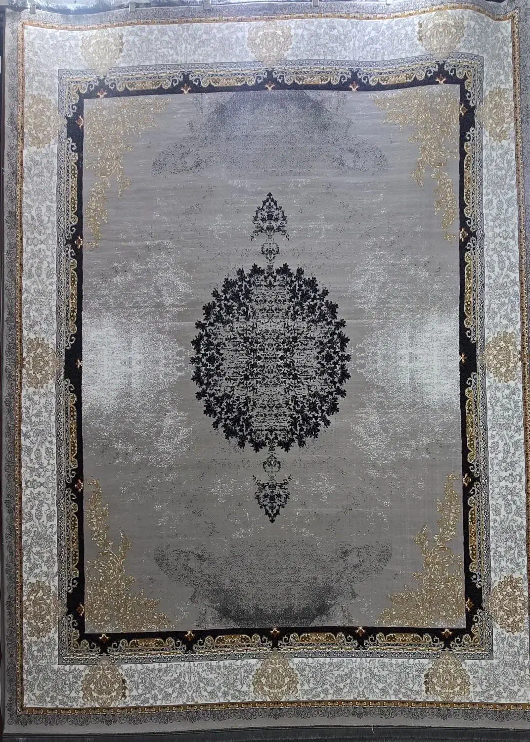 فرش ۷۰۰شانه نخ پرو پلین|فرش|دهلران, |دیوار