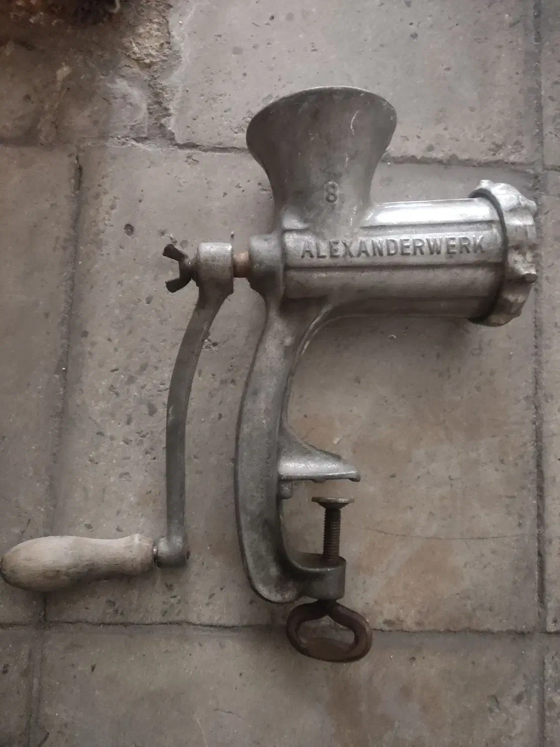 چرخ گوشت دستی آلمانی|کلکسیون اشیاء عتیقه|تهران, افسریه شمالی|دیوار