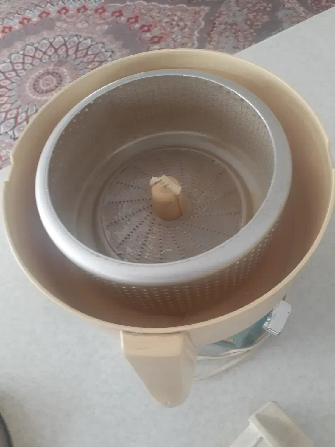 ابمیوه گیری قدیمی درحال کار|سایر لوازم برقی|مشهد, کوشش|دیوار