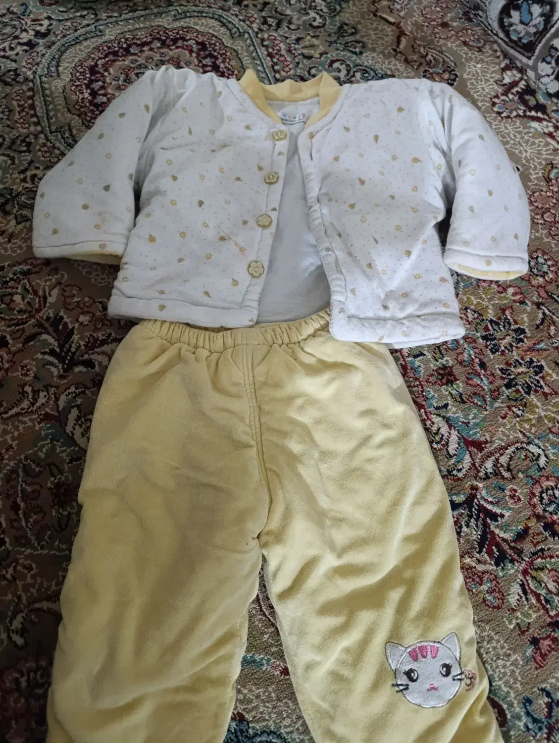 در حد نو|کفش و لباس بچه|سبزوار, غرب نیروگاه|دیوار