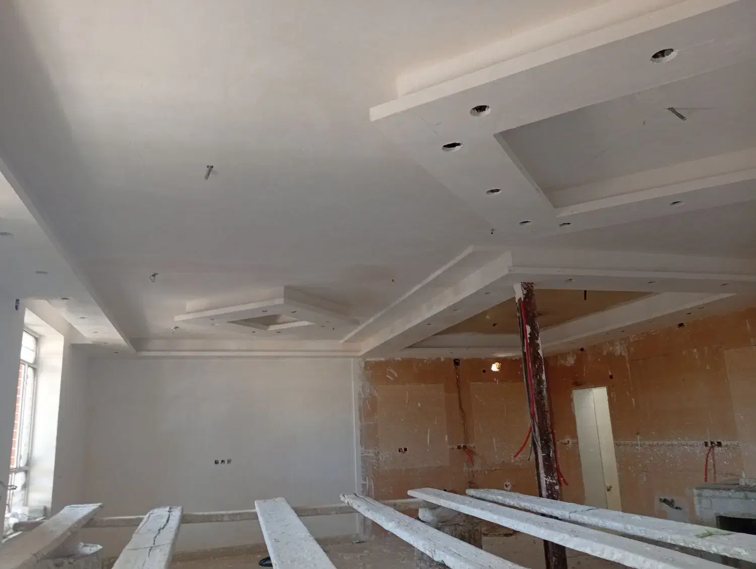 از صفر تا صد سفید کاری ساختمان رو به به ما بسپارید|خدمات پیشه و مهارت|دزفول, |دیوار