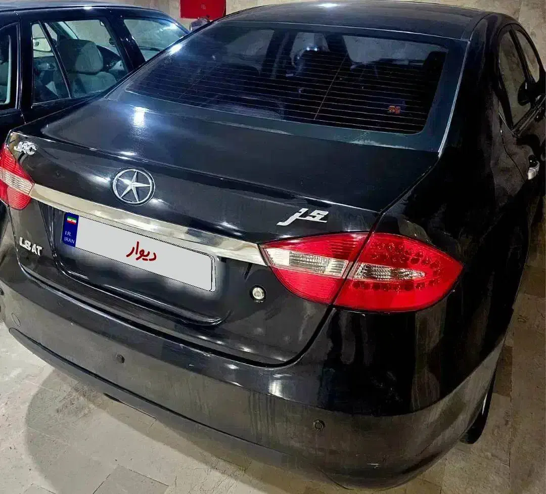 جک J5 اتومات۱۳۹۵ مشکی بدون رنگ در حد صفر|خودرو سواری و وانت|تهران, کامرانیه|دیوار