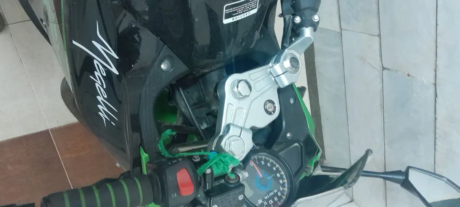 مگلی200R|موتورسیکلت|بروجرد, |دیوار