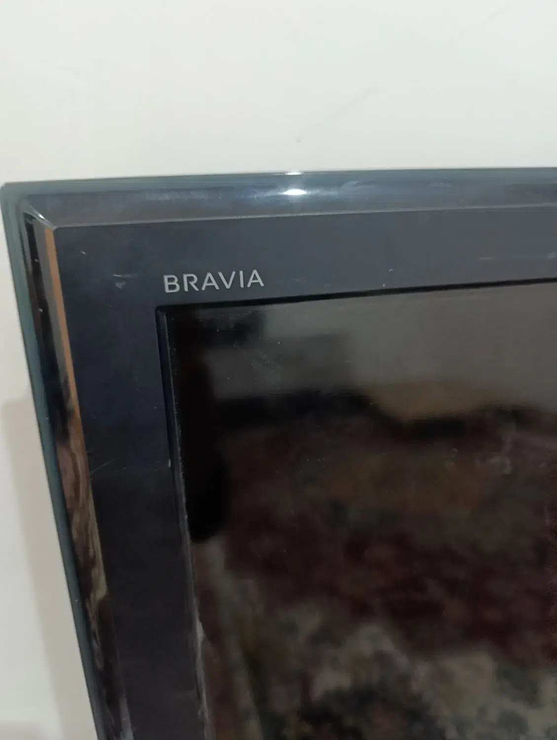 تلوزیون ومیز|تلویزیون و پروژکتور|بندر دیر, |دیوار