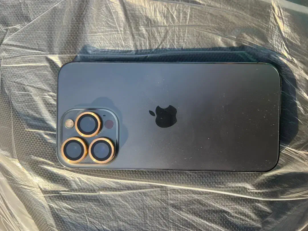 ایفون ۱۳pro|موبایل|بافت, |دیوار