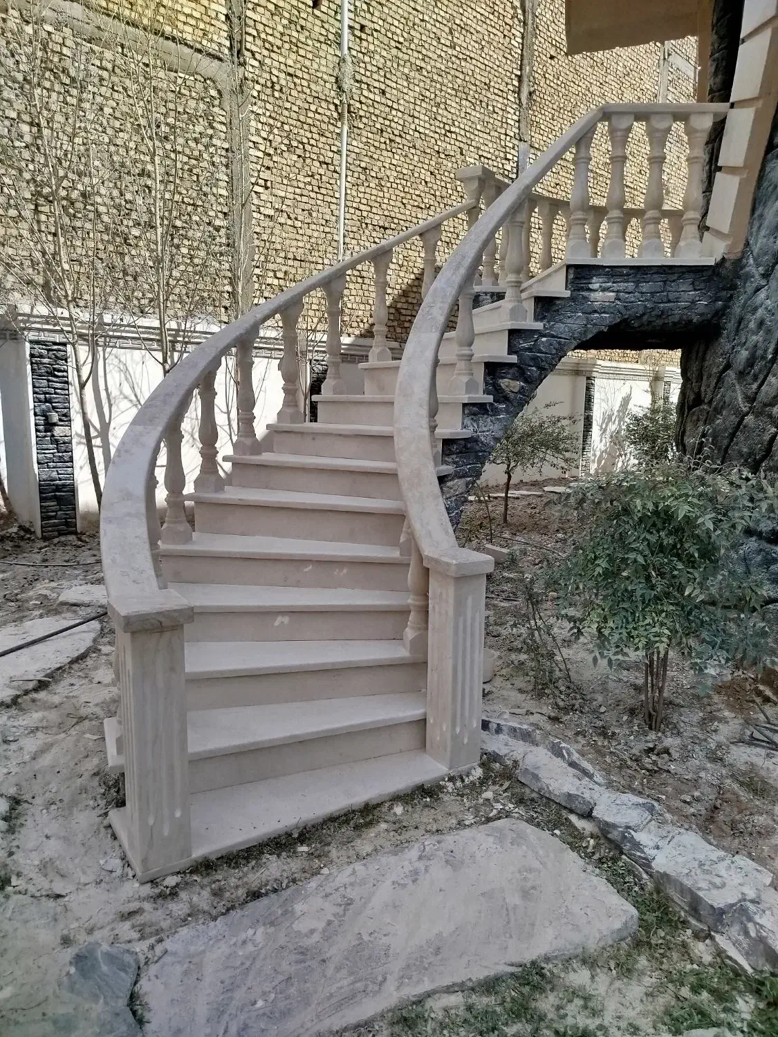 نرده سنگی|خدمات پیشه و مهارت|یزد, |دیوار