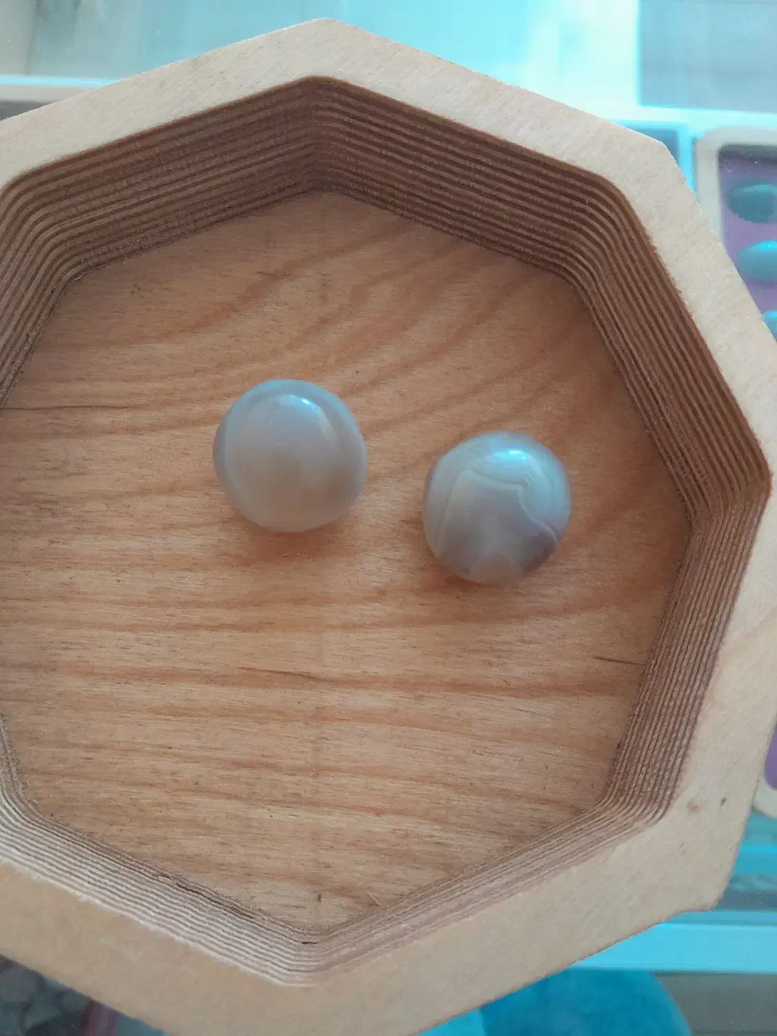 مهره برد|جواهرات|یاسوج, |دیوار