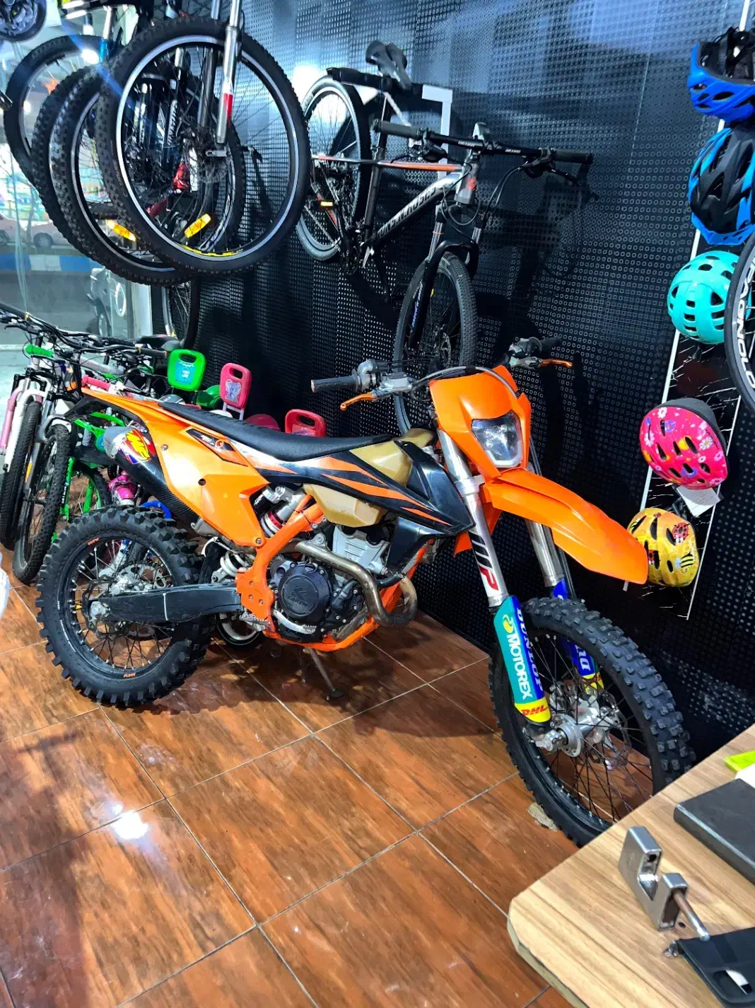Ktm excf250 اندرو کراس بسیار سالم پلاک ملی ۱۳۹۹|موتورسیکلت|تهران, نیاوران|دیوار