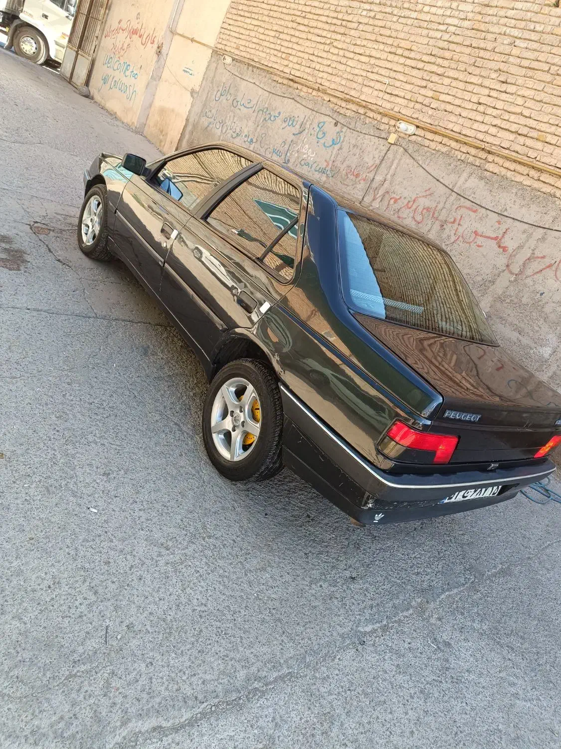 پژو ۴۰۵ مدل ۸۲|خودرو سواری و وانت|اردبیل, |دیوار