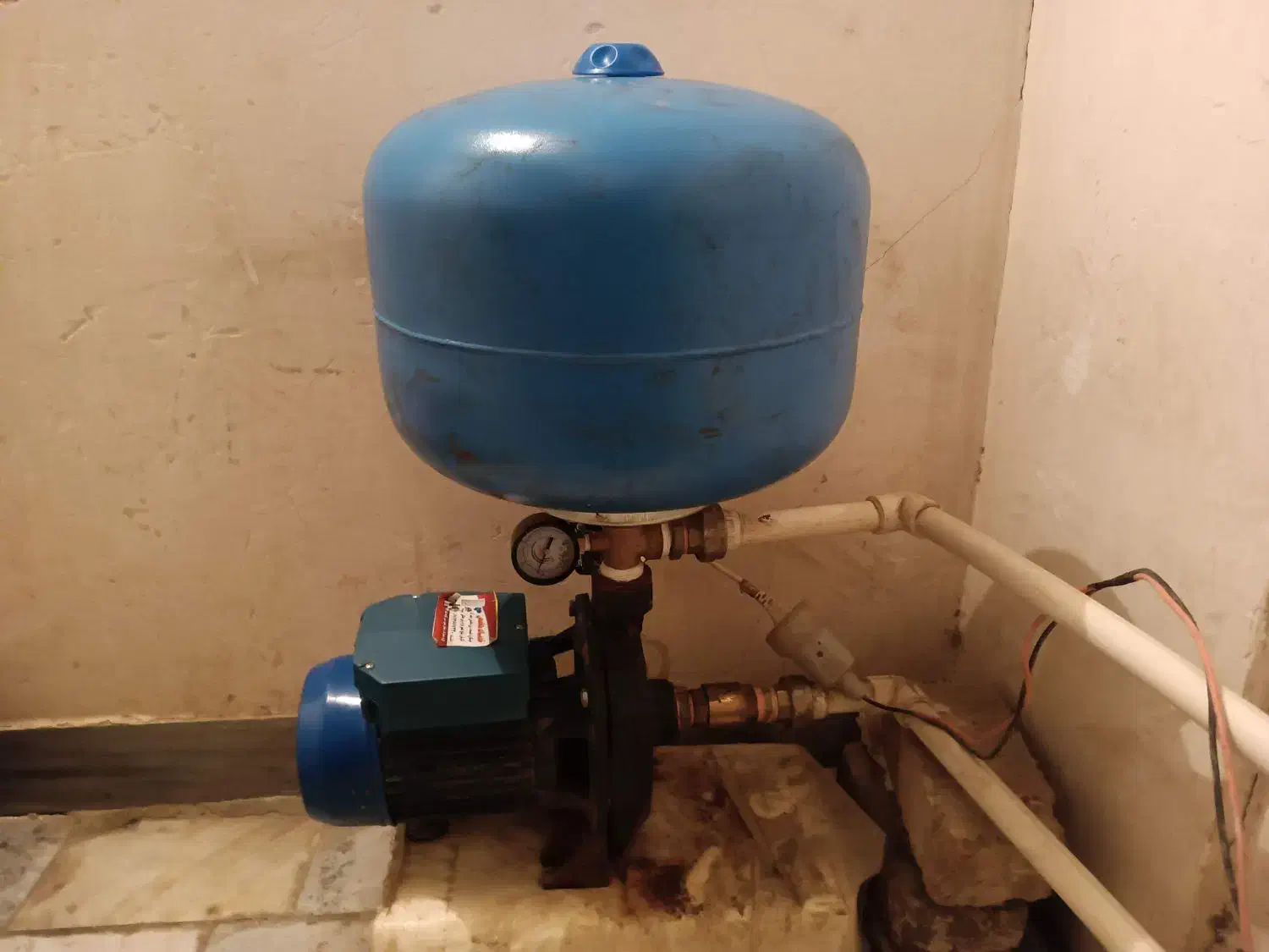 تاسیسات آب و گاز.نصب انواع شیر آلات|خدمات پیشه و مهارت|کرج, کوی امامیه|دیوار