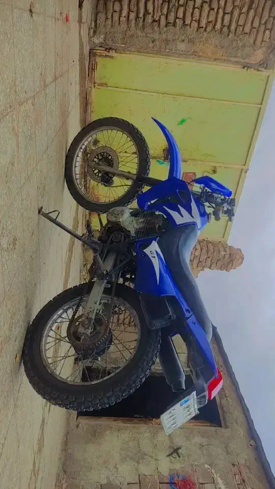 تریل جی وای|موتورسیکلت|زرند, |دیوار