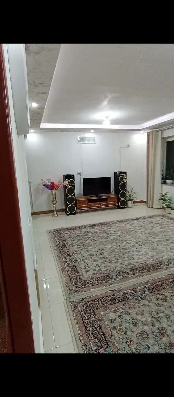 خانه ویلایی رهن|اجارهٔ خانه و ویلا|قروه, |دیوار