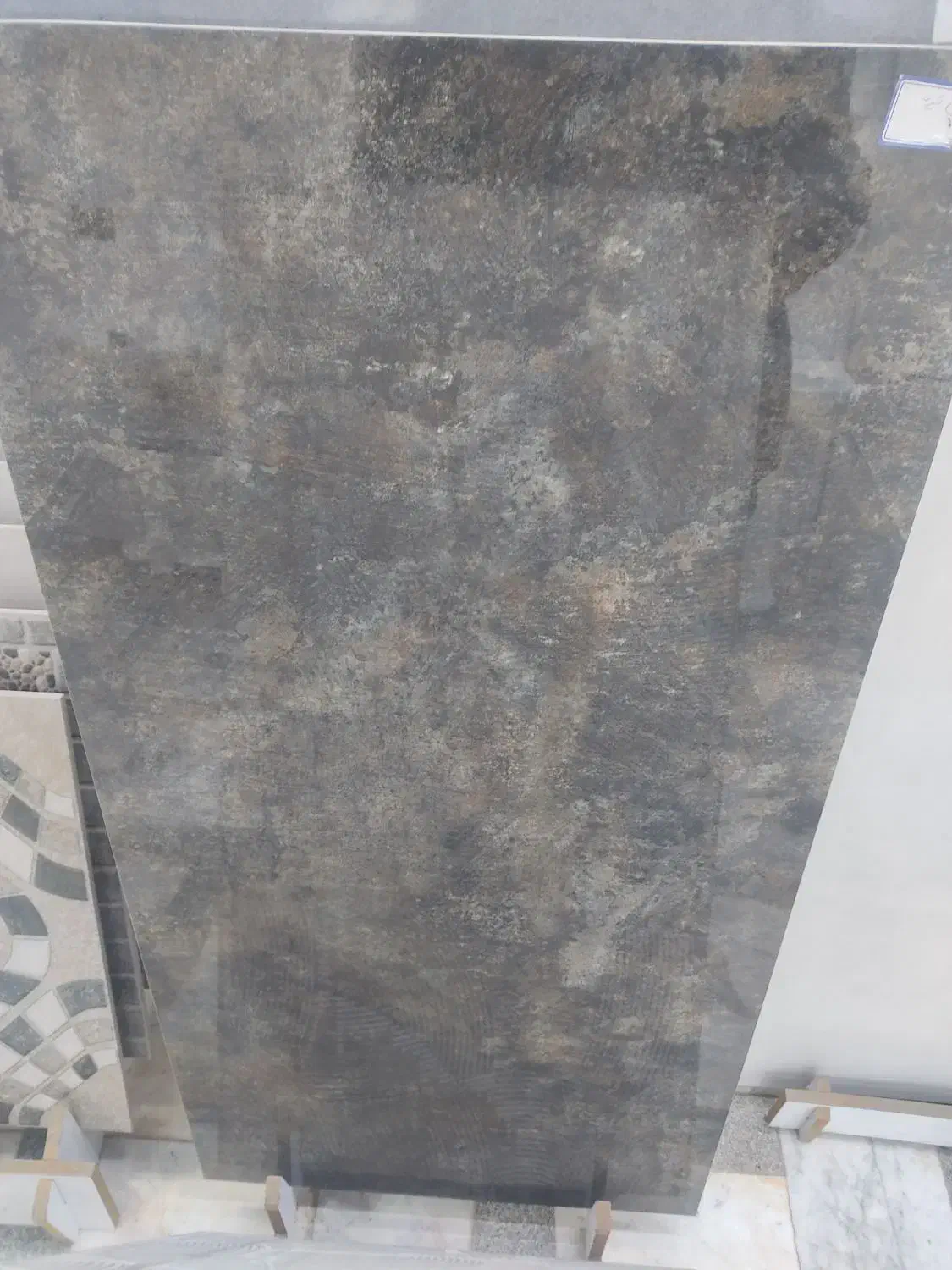 کاشی سرامیک مرکزی|مصالح و تجهیزات ساختمان|شیراز, شهرک قمشه|دیوار