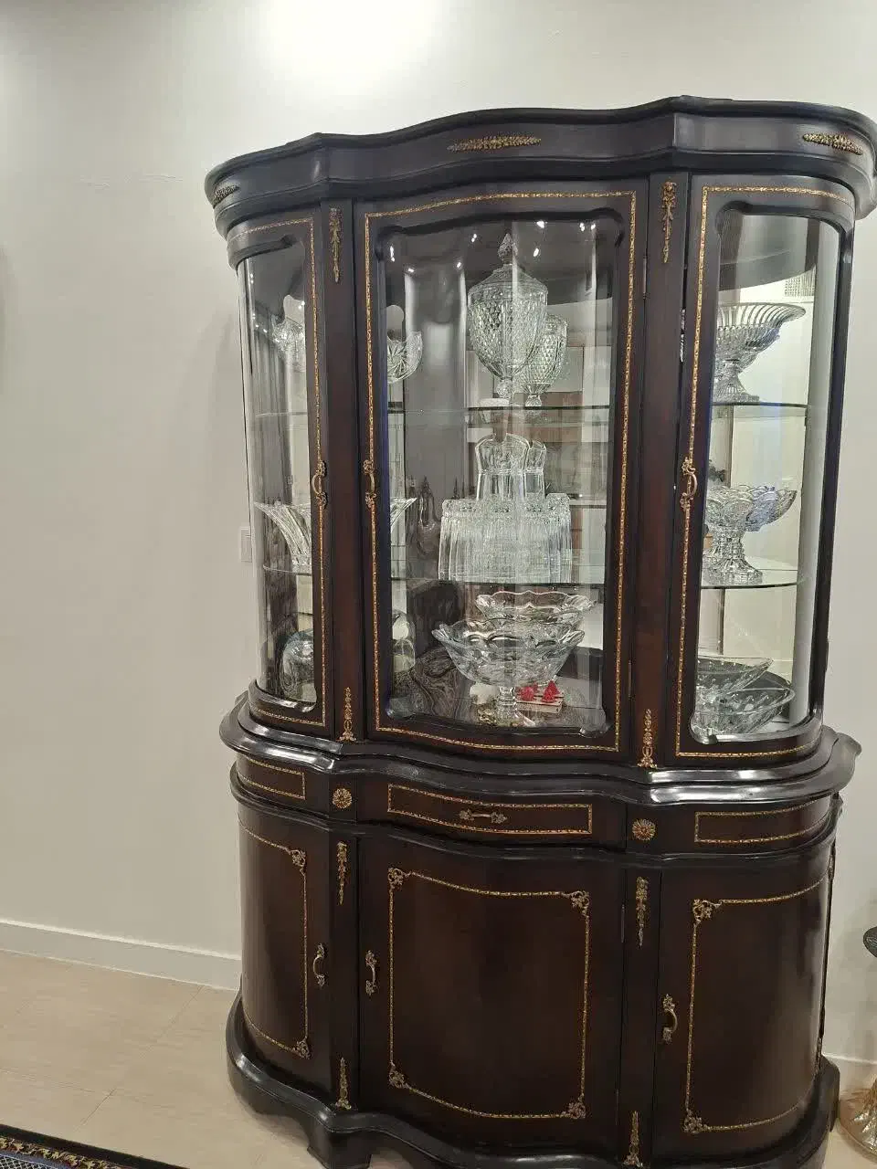 بوفه|بوفه، ویترین، کنسول|کرج, شاهین‌ویلا|دیوار