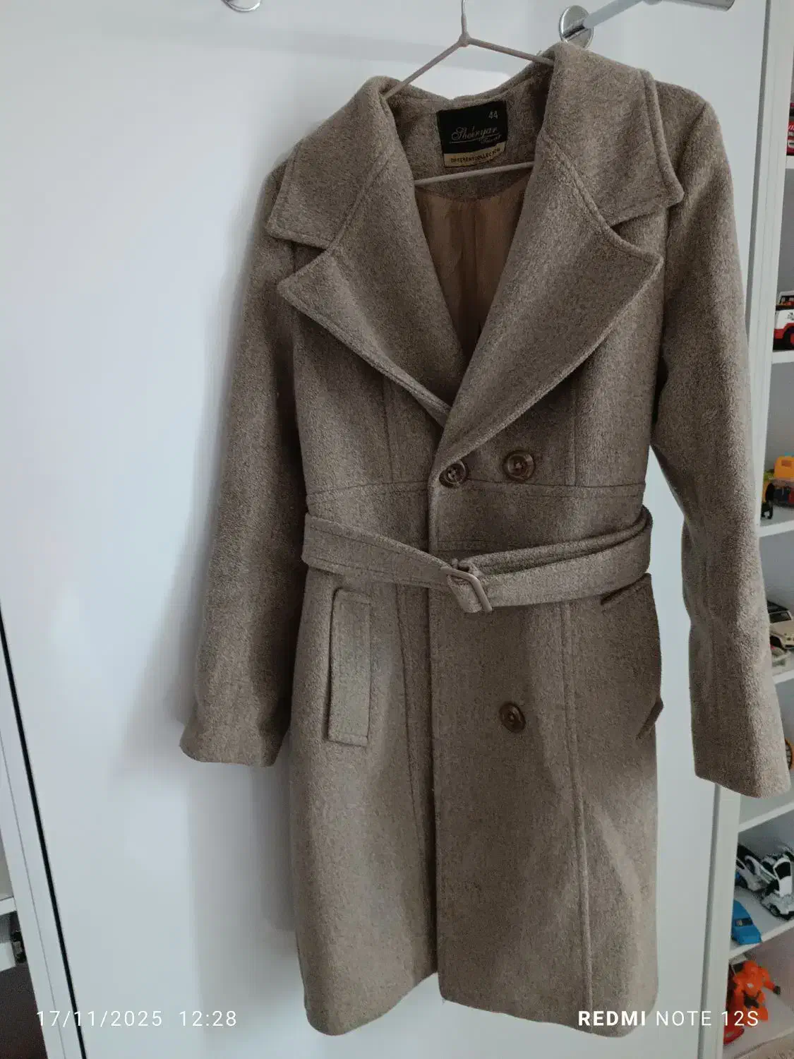 پالتو فوتر|لباس|سنندج, |دیوار