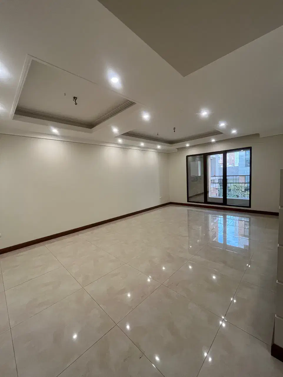 ۱۱۵متری/پاسداران/۲خواب/مشابه نوساز