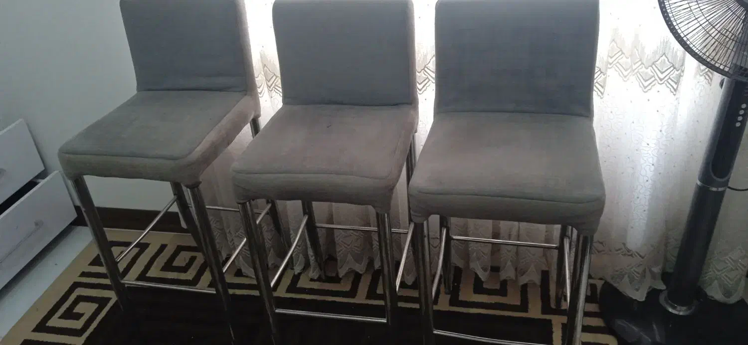 صندلی|صندلی و نیمکت|نسیم‌شهر, |دیوار