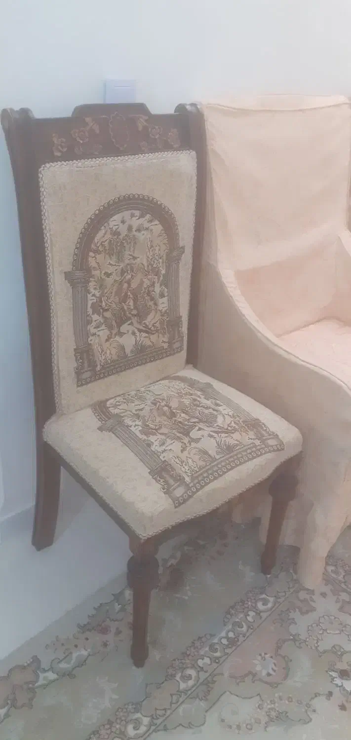 مبل ۷ نفره ، تمیز و سالم|مبلمان خانگی و میز عسلی|کرج, اصفهانیها|دیوار