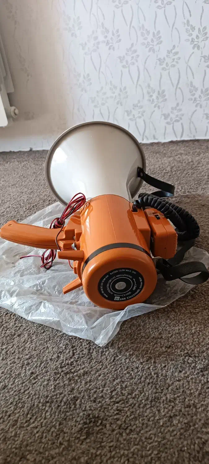 بلندگوی کار|صوتی و تصویری|همدان, |دیوار