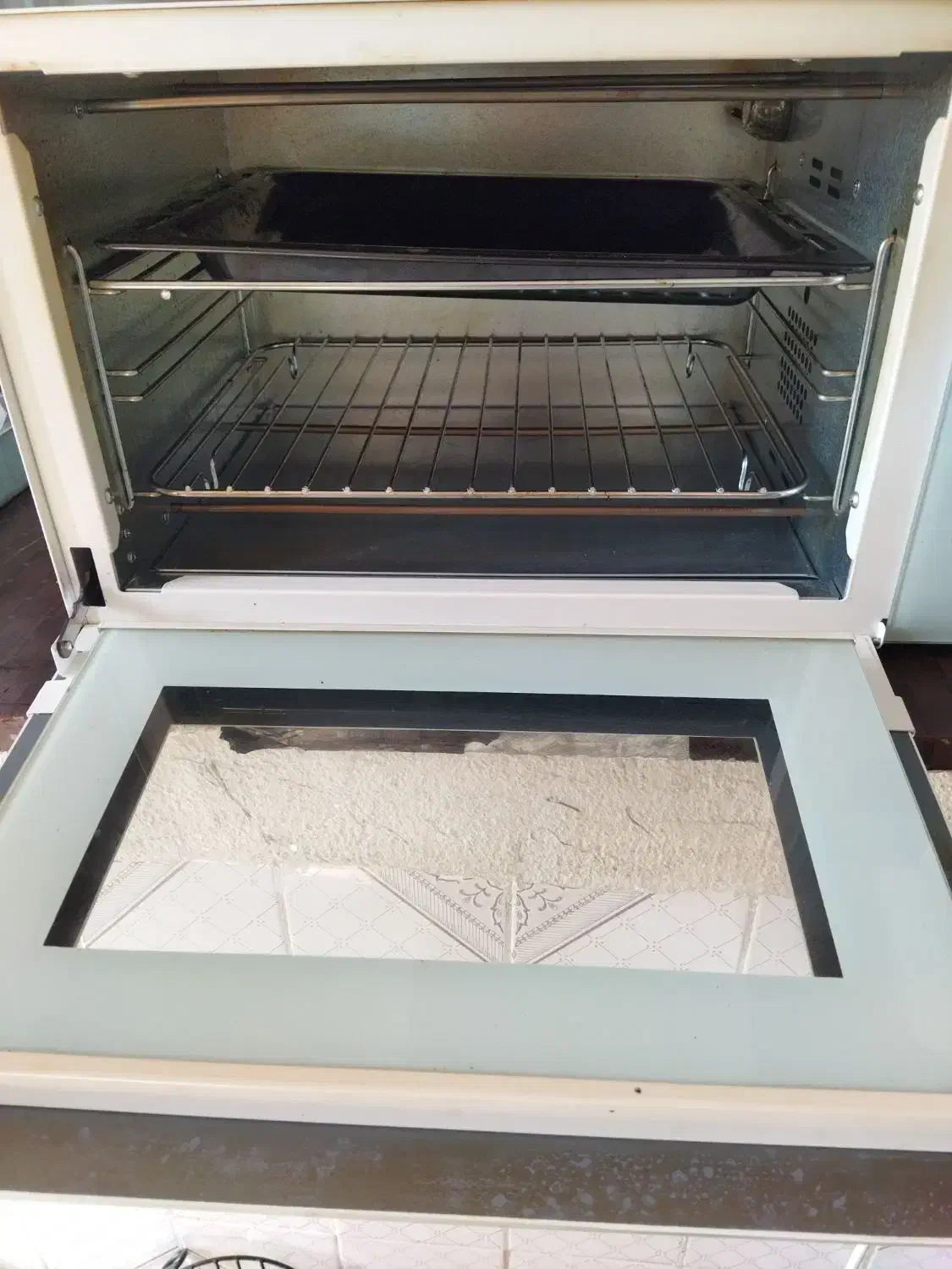 توستر برقی|سایر لوازم برقی|ایلام, |دیوار