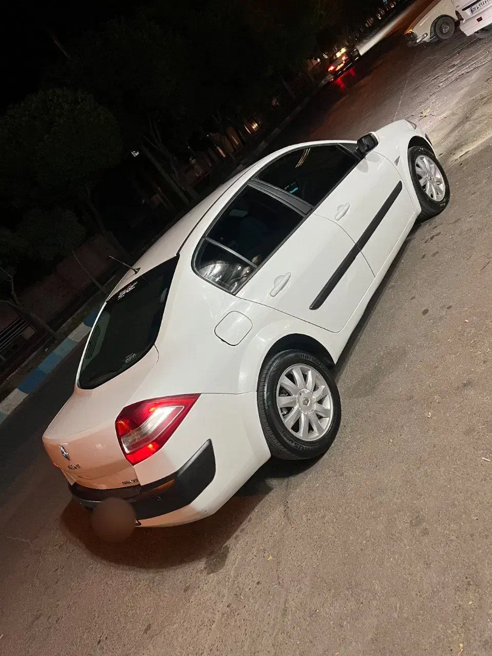 مگان ۹۰ دوهزار آپشنال بیرنگ|خودرو سواری و وانت|تهران, ونک|دیوار