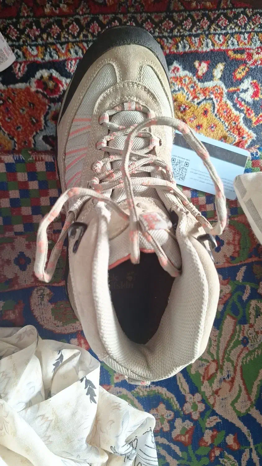 کفش استوک در حد نو|کیف، کفش، کمربند|شیراز, فرودگاه شهید دستغیب شیراز|دیوار