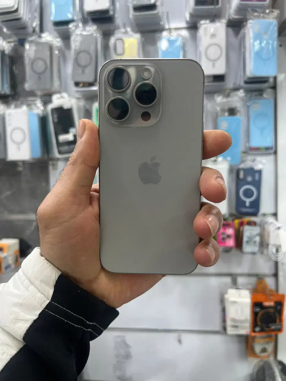 آیفون 15پرو باتری 98|موبایل|پاکدشت, پاکدشت (مامازند)|دیوار