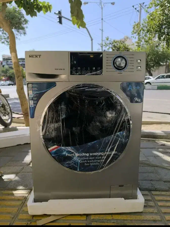 ماشین لباسشویی ناسیونال جدید فول ۹کیلو نقره سفید|ماشین لباسشویی و خشککن لباس|مشهد, طلاب|دیوار