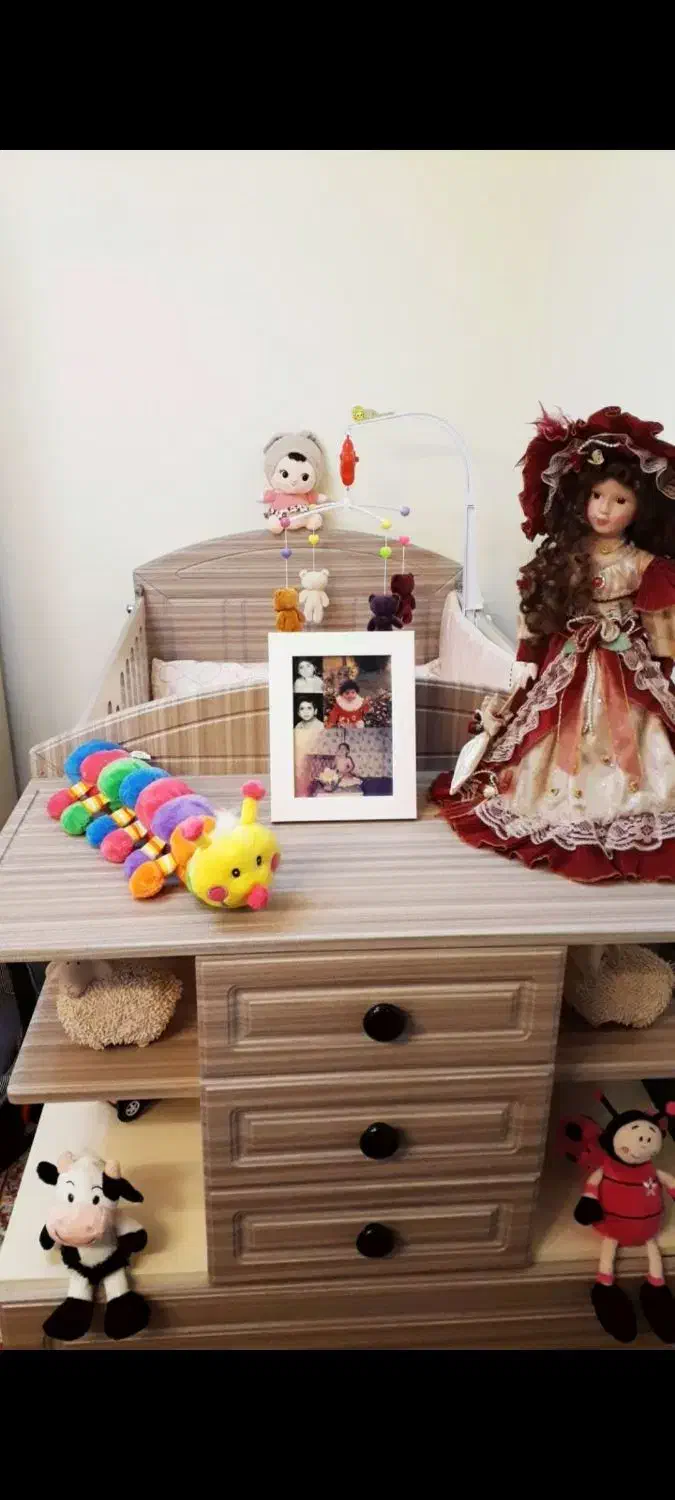 تخت وکمد کودک|تخت و سرویس خواب|فیروزکوه, |دیوار