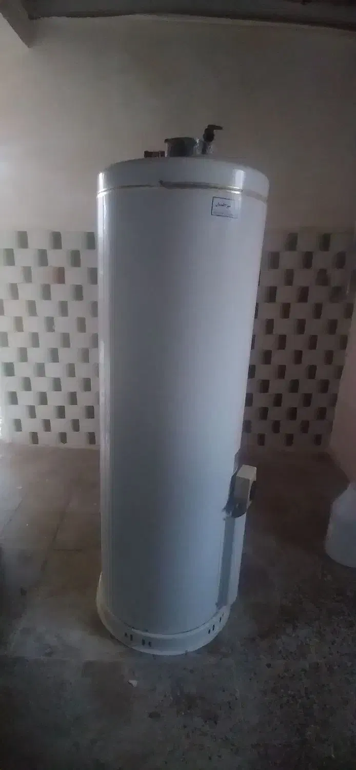 آبگرمکن ایستاده|آبگرمکن، پکیج، شوفاژ|اشنویه, |دیوار