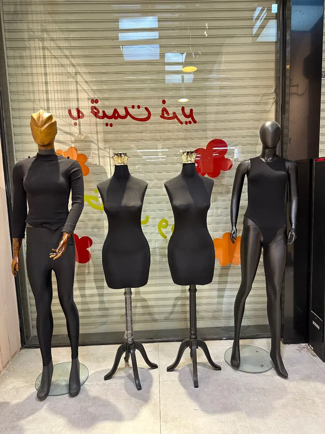 رگال و مانکن و قفسه|فروشگاه و مغازه|قم, سالاریه|دیوار