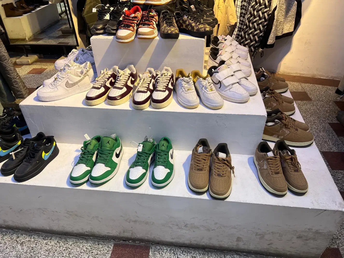 تعدادی اجناس زیر قیمت خرید|عمدهفروشی|قدس, شهرقدس|دیوار