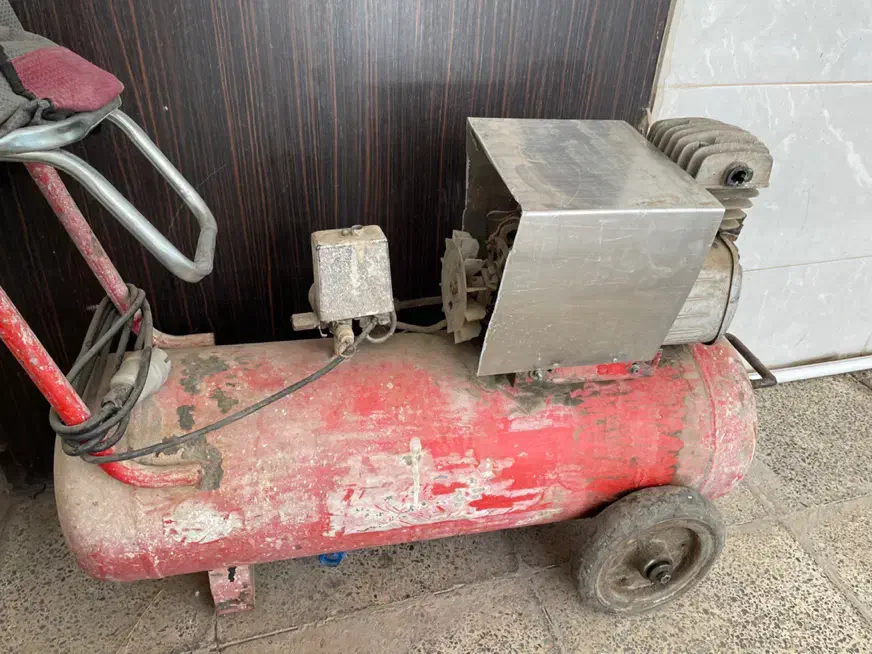 پمپ باد کد خدایی|ابزارآلات|شاهین‌شهر, فرودگاه هسا|دیوار