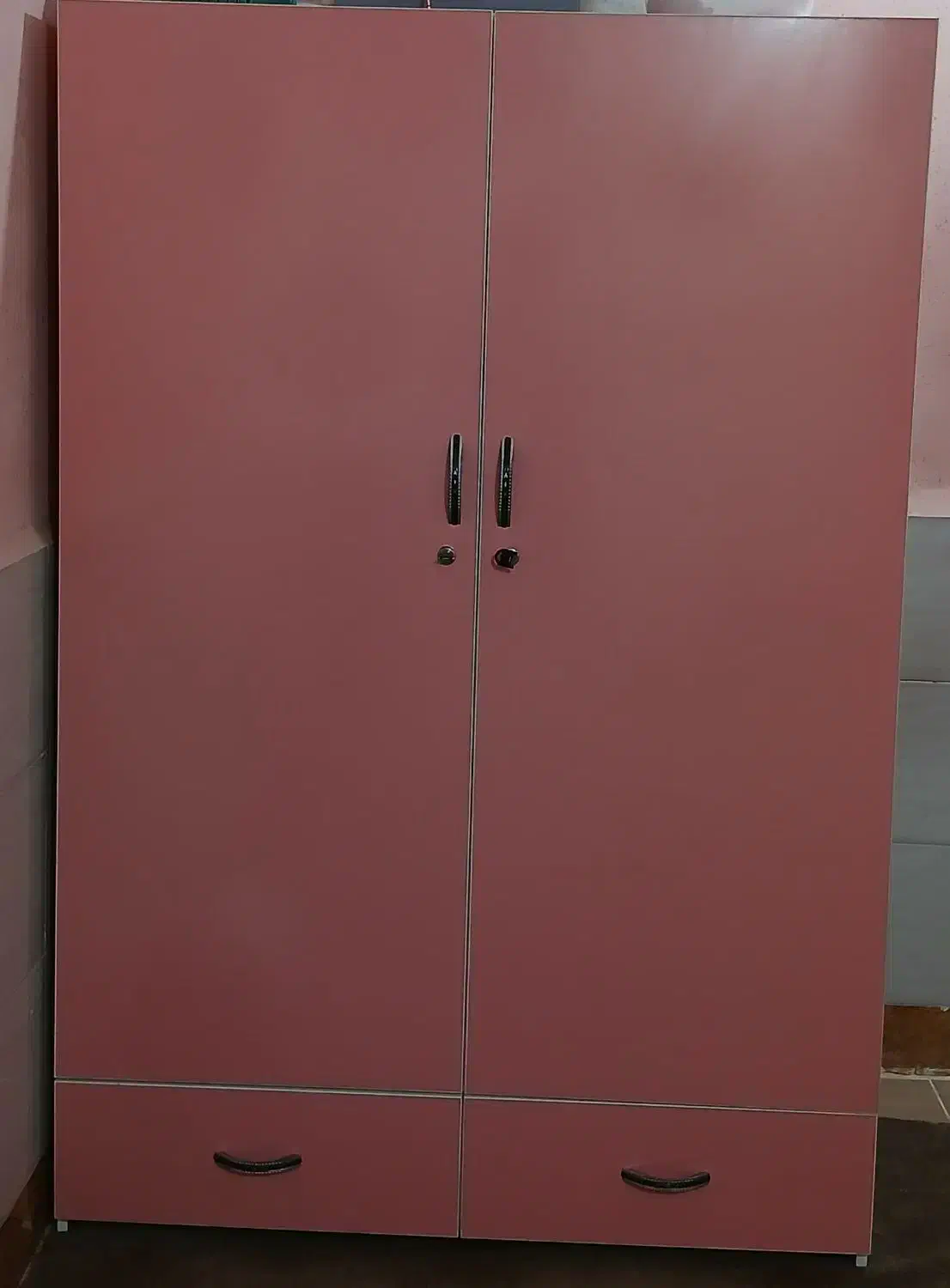 کمد|جاکفشی، کمد، دراور|بندر گناوه, |دیوار