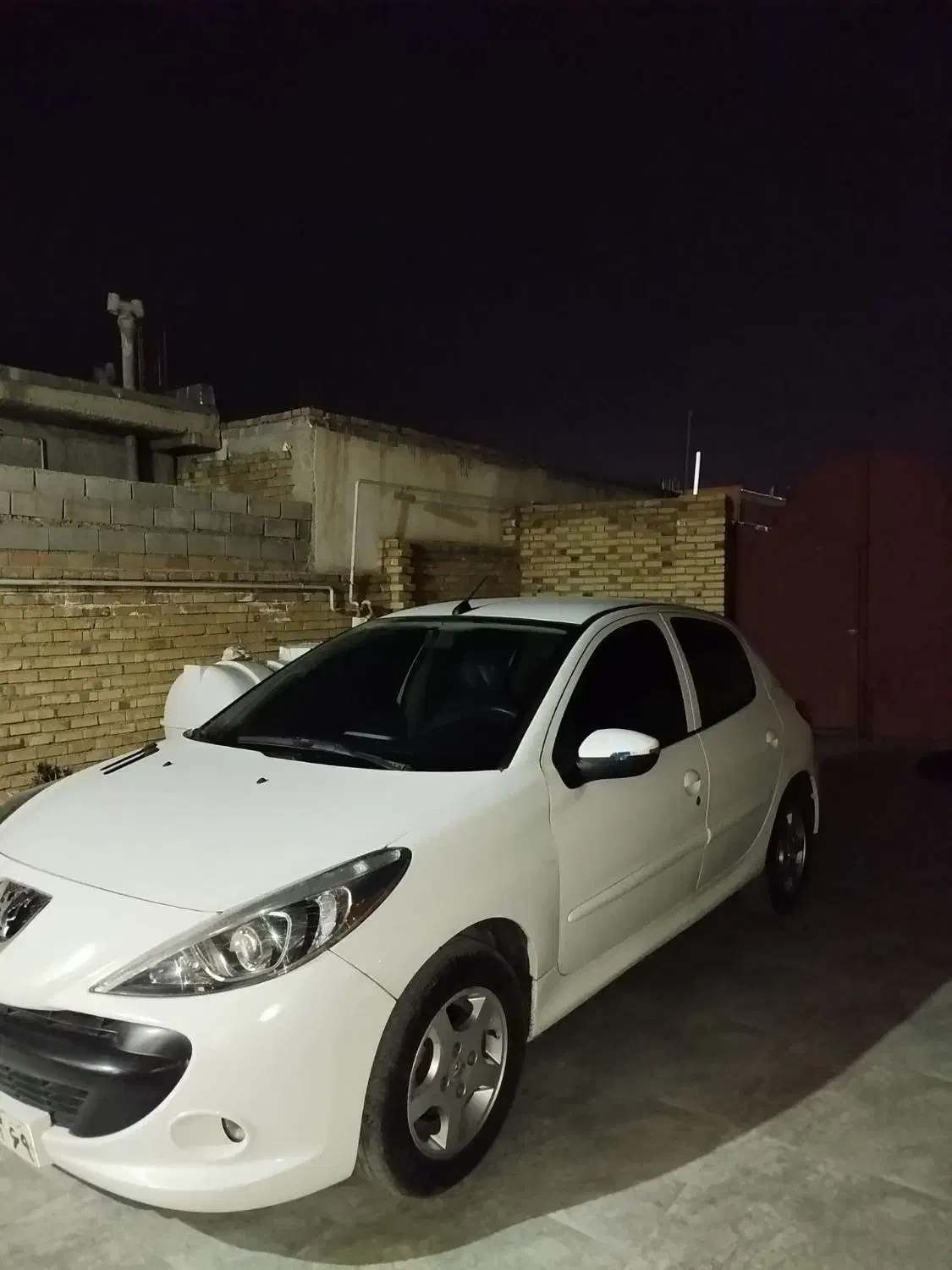 ۲۰۷ مدل ۹۶ تیوفایو|خودرو سواری و وانت|گنبد کاووس, |دیوار