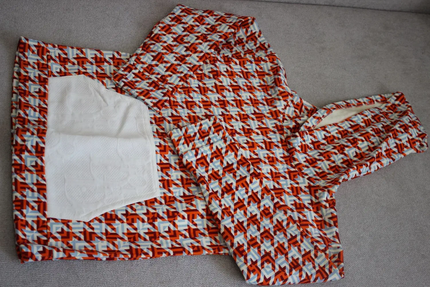 هودی و کاپشن جنس عالی|لباس|فولادشهر, مسکن مهر فولادشهر|دیوار