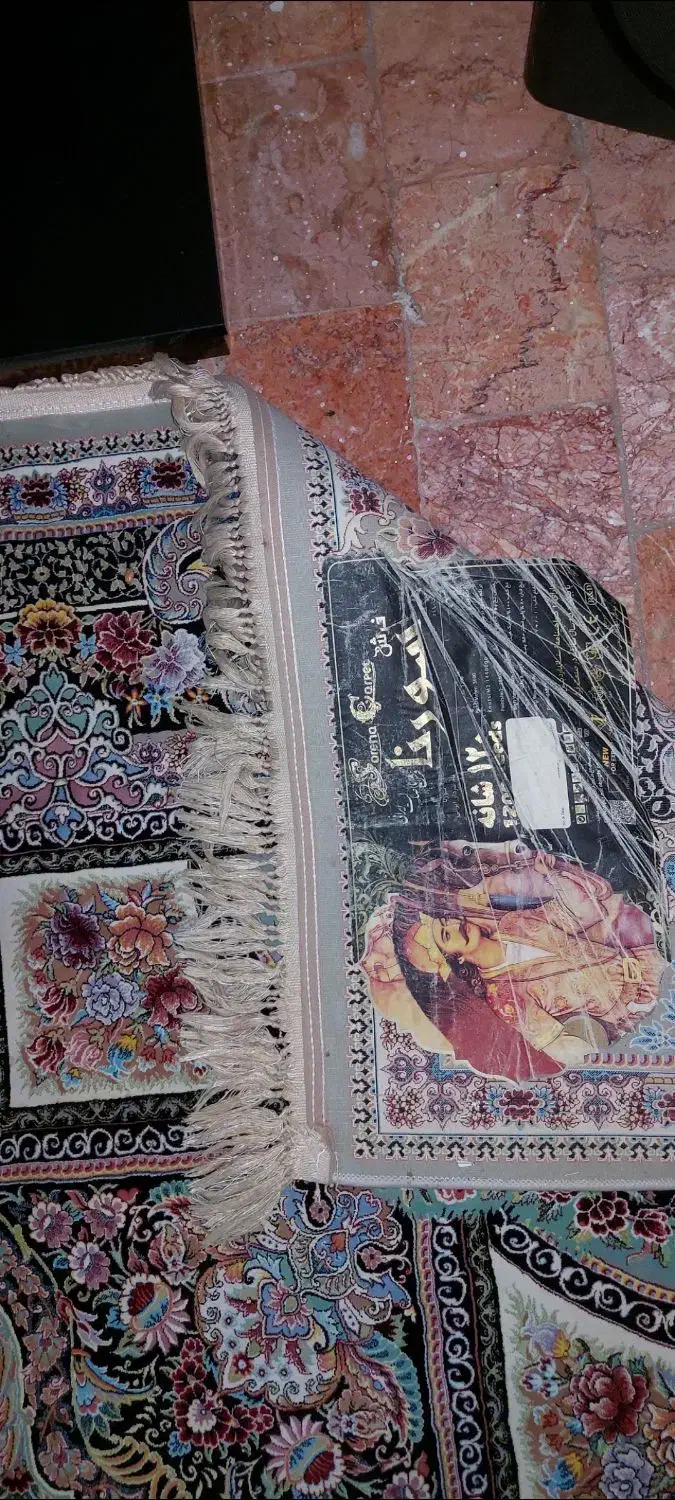 فرش ۹ متری|فرش|نسیم‌شهر, |دیوار