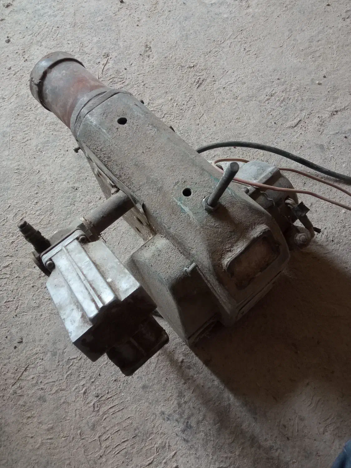 مشعل|ماشین‌آلات صنعتی|لالجین, |دیوار