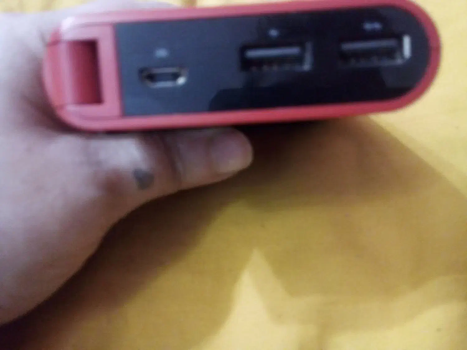 پاور بانک ۱۰هزا قرمز دو پرورته|لوازم جانبی موبایل و تبلت|رشت, نیروی دریایی|دیوار