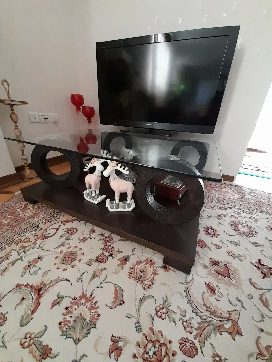 میز خارجی|مبلمان خانگی و میز عسلی|سمنان, |دیوار