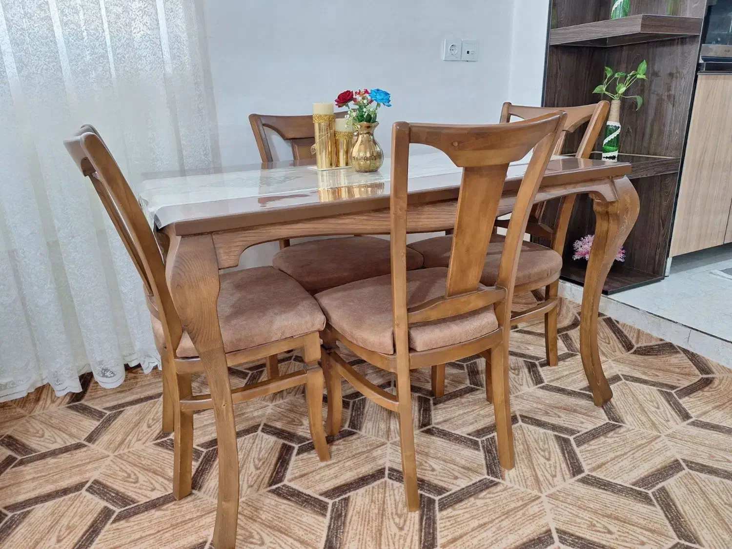 میز ناهارخوری|میز و صندلی غذاخوری|اسفراین, |دیوار