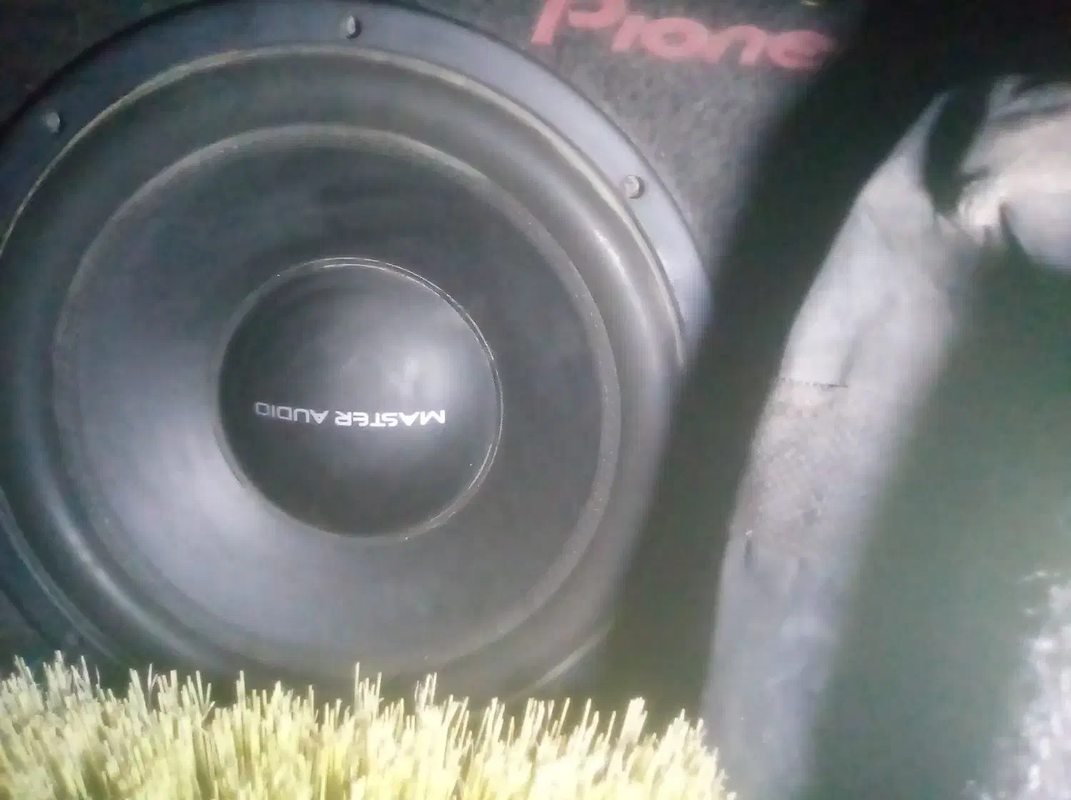 ساب و باکس مستر ایدیو|صوتی و تصویری|هشتگرد, ایقربلاغ|دیوار