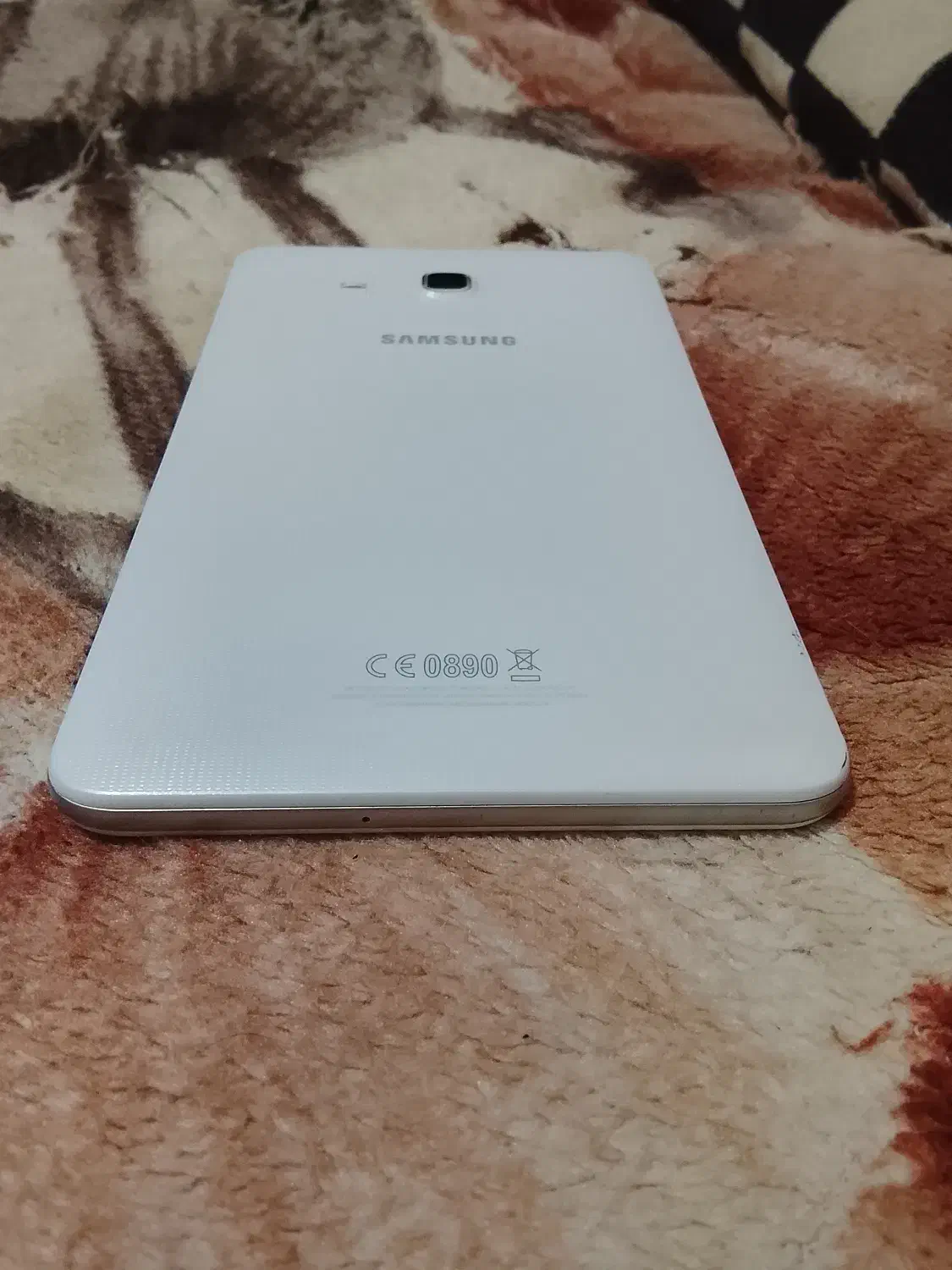 تبلت سامسونگA|تبلت|پرند, فاز ۶|دیوار