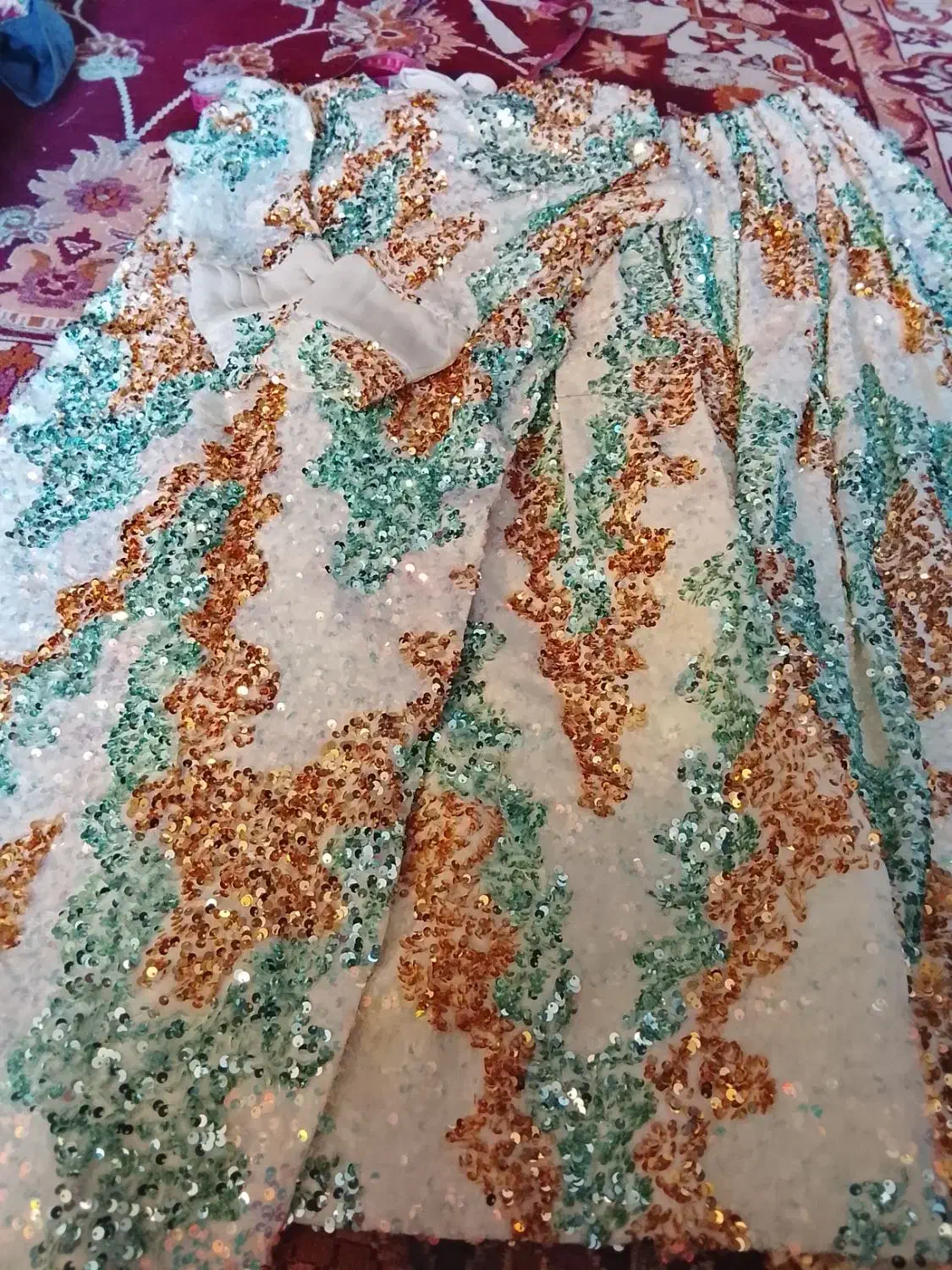 لباس محلی|لباس|منج, |دیوار